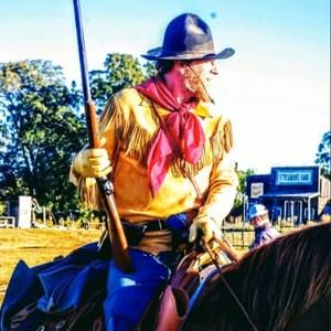 Meet your Posher, Joe